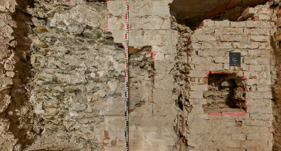 Co se děje v Měnínské bráně?